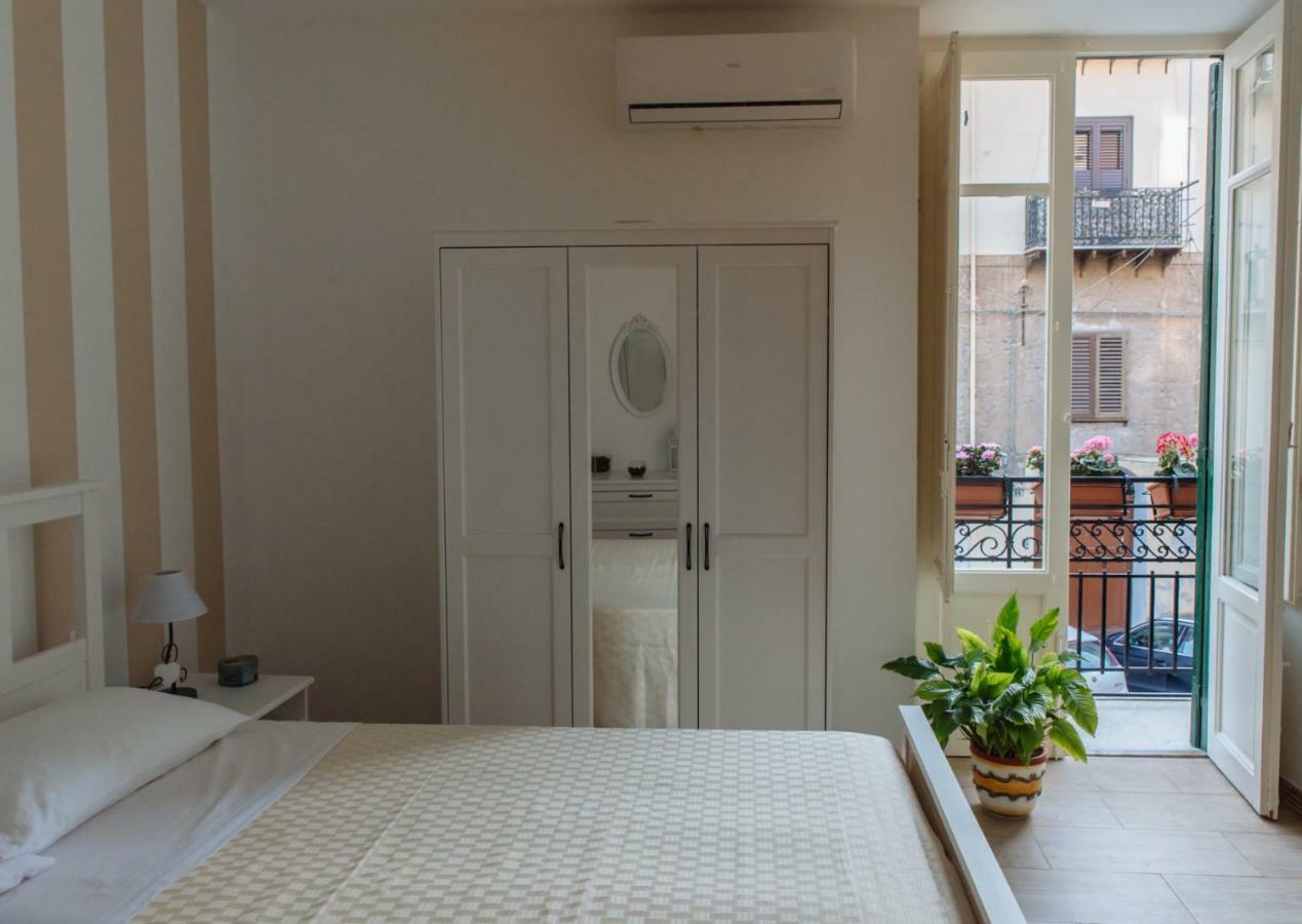 Ferienwohnung Il Tempo Ritrovato - Locazione Ad Uso Turistico Palermo Exterior foto